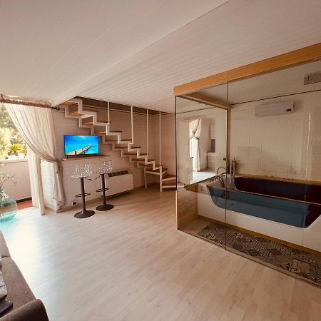 Bed and Breakfast Gilu' Adelfia Esterno foto