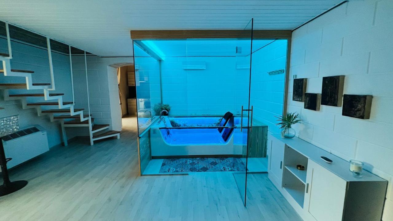 Bed and Breakfast Gilu' Adelfia Esterno foto